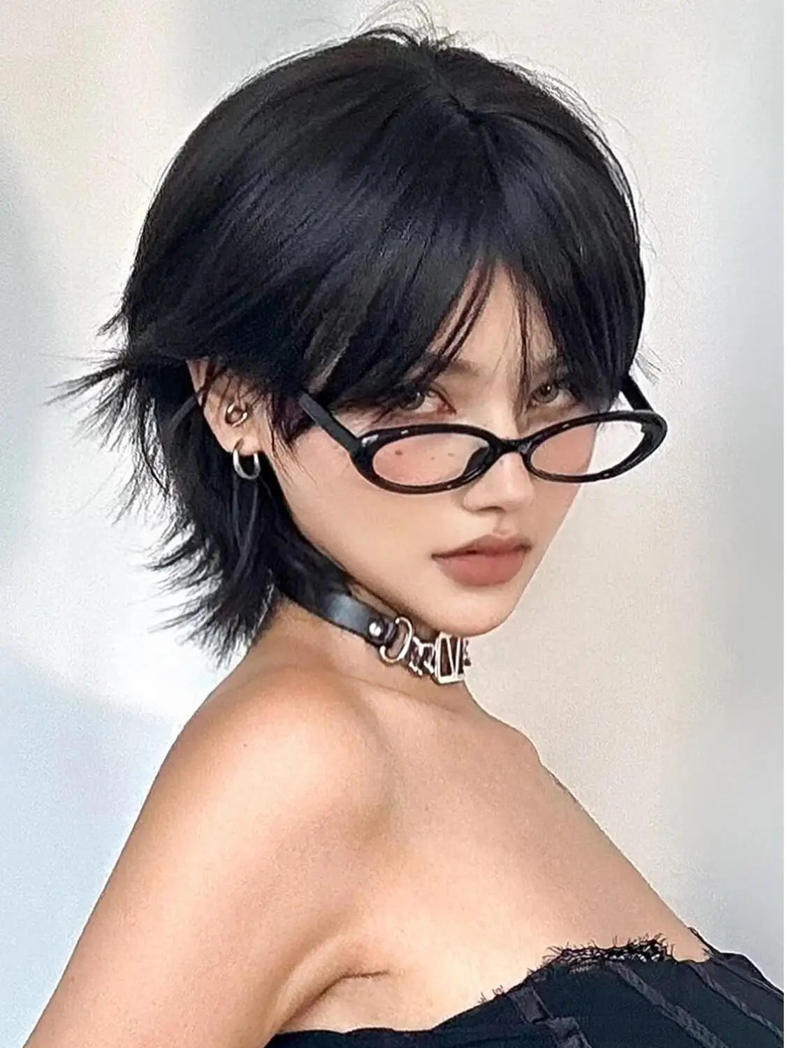 12 inch short salmon head wig with bangs, women's short straight black synthetic wigs, party daily use elf cut short wigs for Women of Wigs Extension and Accessories