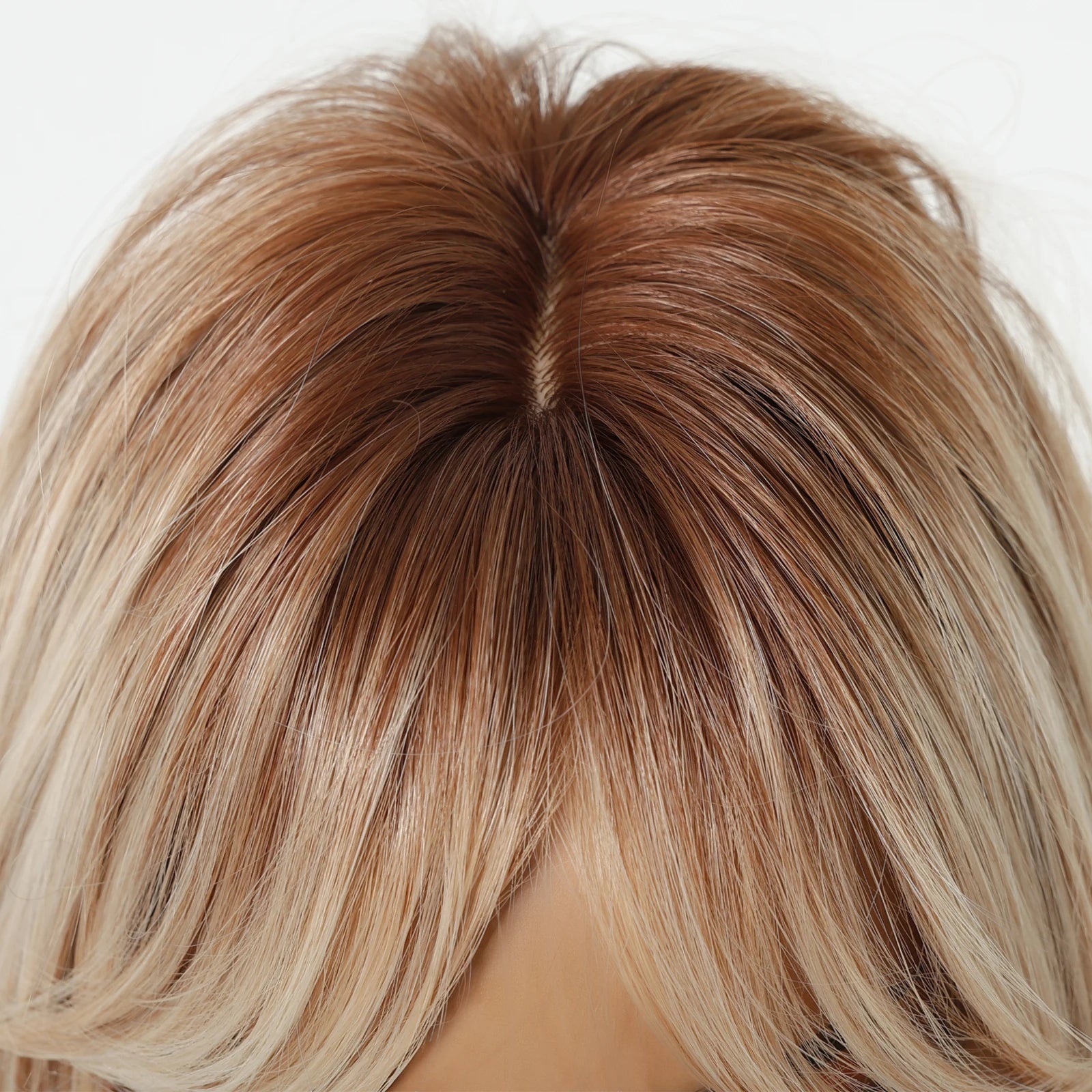 Golden Blonde Mixed Synthetic Wig Dark Root Wavy Hair With Side Bangs for Women Daily Party Cosplay wig Heat Resistant Fiber
